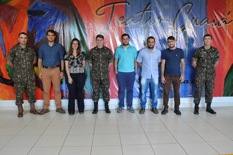 Reitoria do IFG, Câmpus Formosa e Exército se reúnem para lançar proposta de curso Reitoria do IFG, Câmpus Formosa e Exército se reúnem para lançar proposta de curso