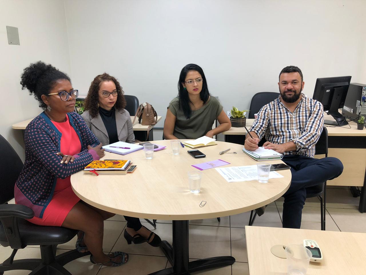 anira (esqueda), Ana Rita, Suzane e Emmanuel anira (esqueda), Ana Rita, Suzane e Emmanuel