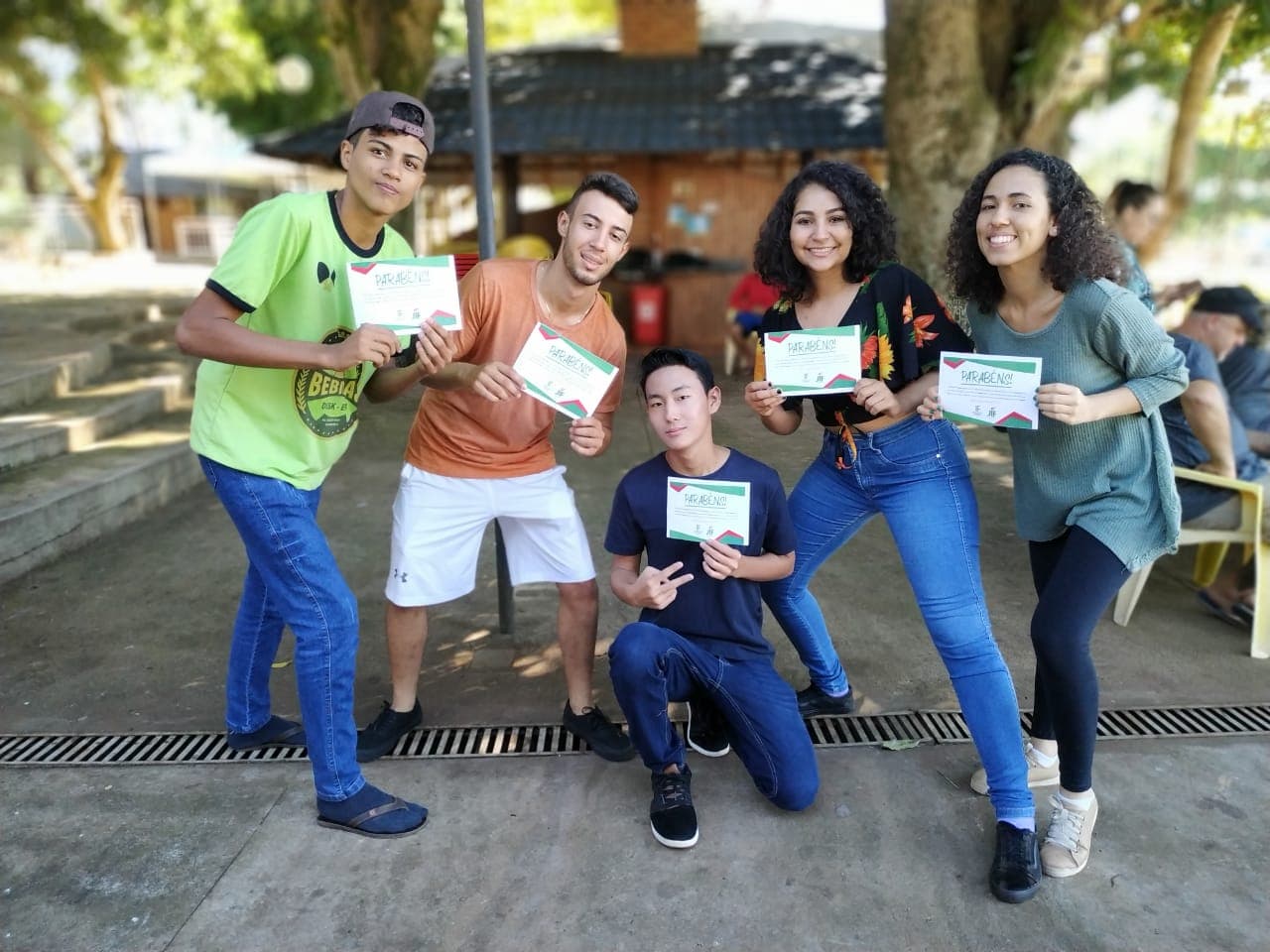 Equipes premiadas do tênis de mesa no JIF Goiás 2019. imagem sem descrição.