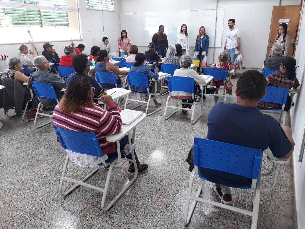 Entrega dos kits foi feita no IFG Anápolis Entrega dos kits foi feita no IFG Anápolis