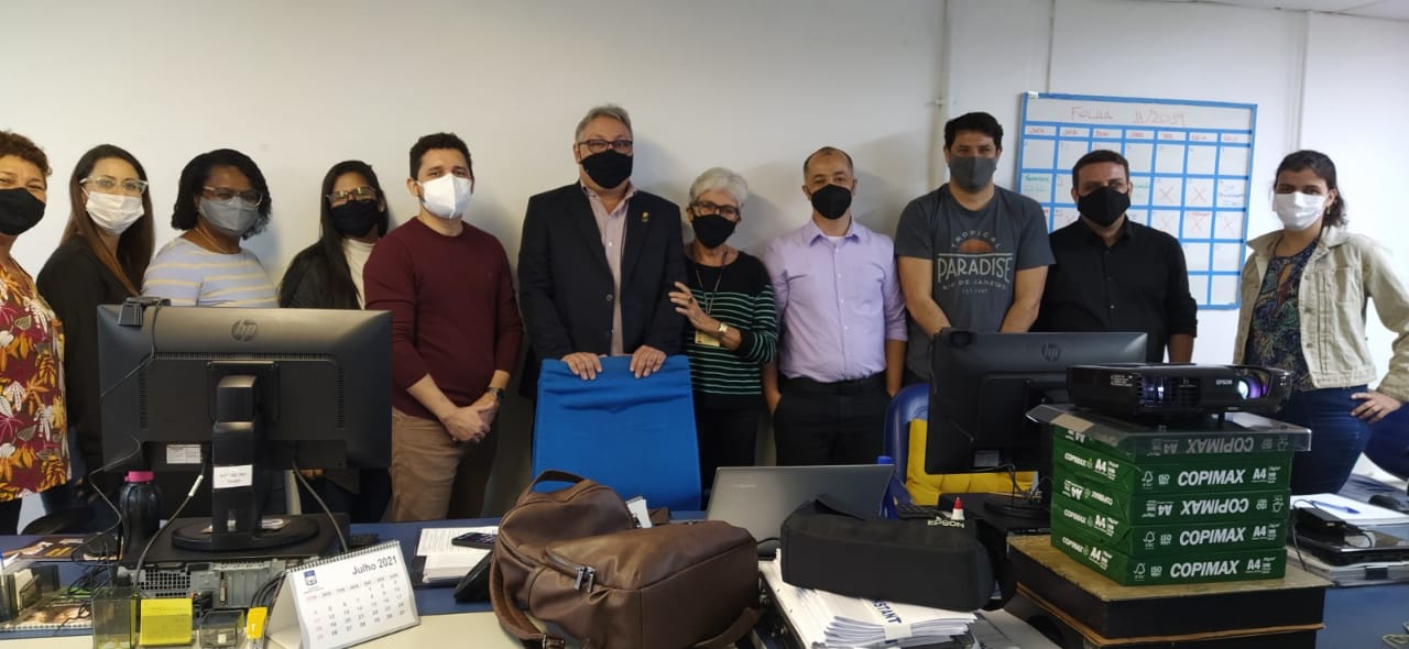 Equipe de servidores lotados na Diretoria de Desenvolvimento de Recursos Humanos (DDRH) esteve no IBC Equipe de servidores lotados na Diretoria de Desenvolvimento de Recursos Humanos (DDRH) esteve no IBC