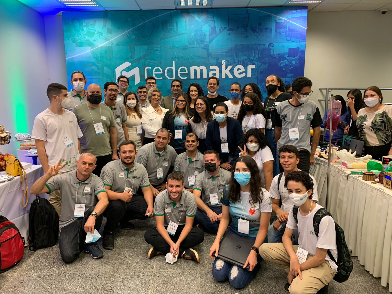 Comunidade acadêmica envolvida nos Lab IFMaker implantados no IFG participou da solenidade em Brasília Comunidade acadêmica envolvida nos Lab IFMaker implantados no IFG participou da solenidade em Brasília