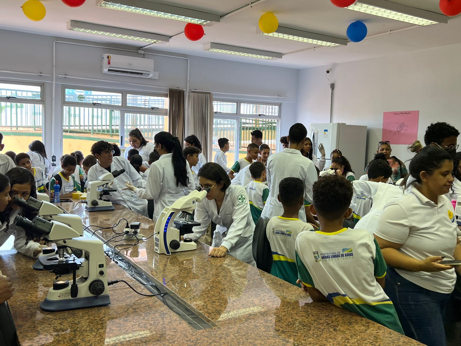 Dia de Portas Abertas recebeu estudantes de 10 escolas públicas do município Dia de Portas Abertas recebeu estudantes de 10 escolas públicas do município