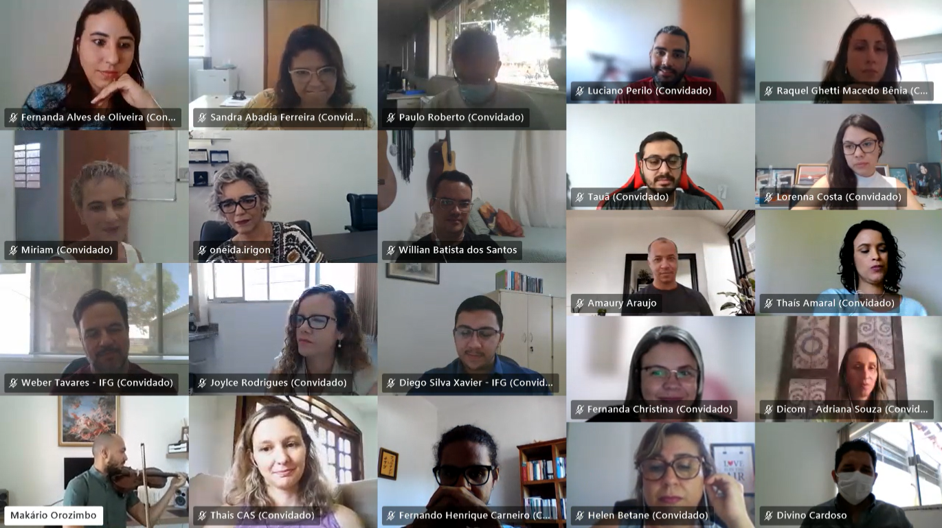 Reunião com servidores da Reitoria Reunião com servidores da Reitoria