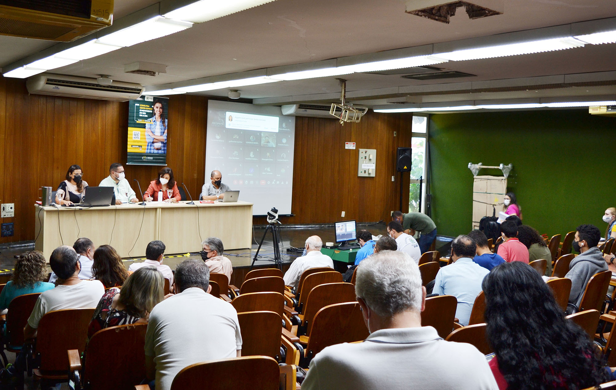 Evento reuniu gestores, professores e estudantes