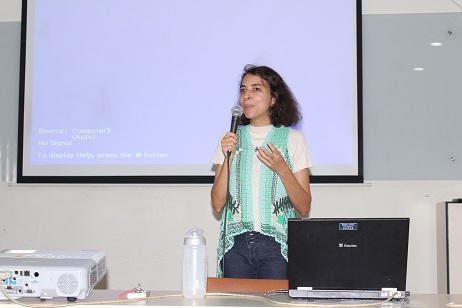 Professora do Câmpus Goiânia Oeste, Ana Beatriz